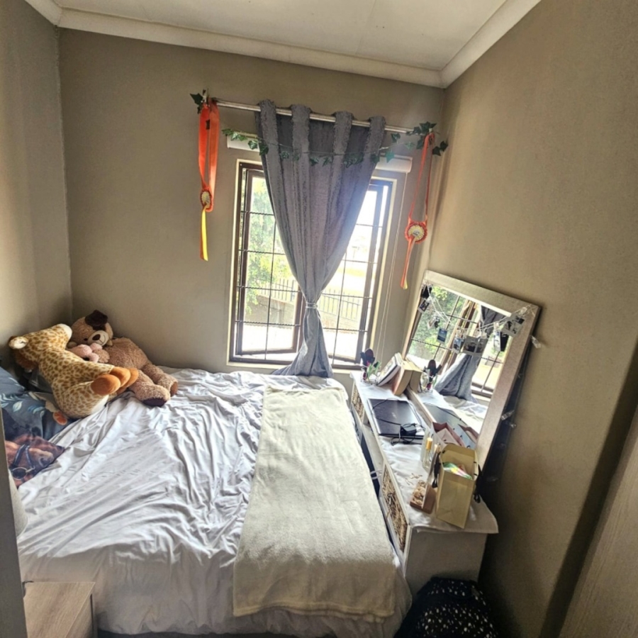 To Let 3 Bedroom Property for Rent in Waterval East North West